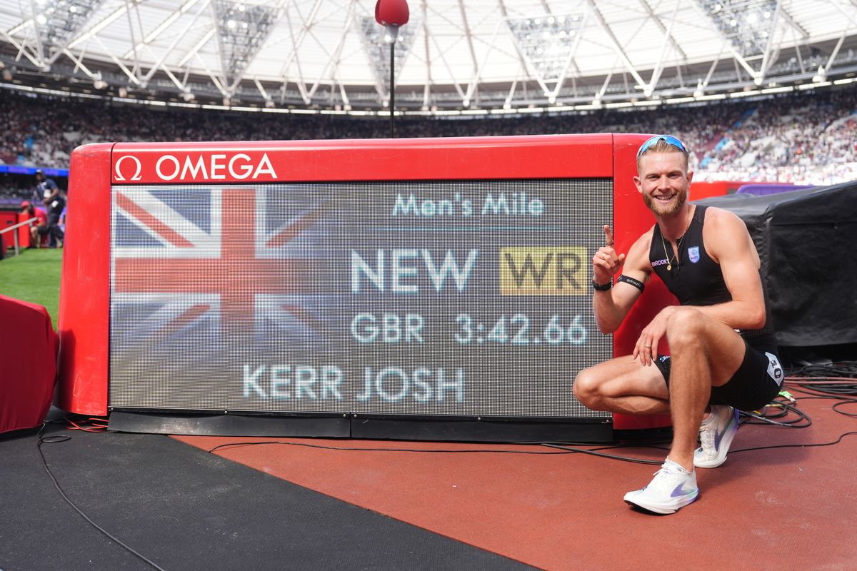Great Britain's Josh Kerr celebrates after winning and breaking a world record