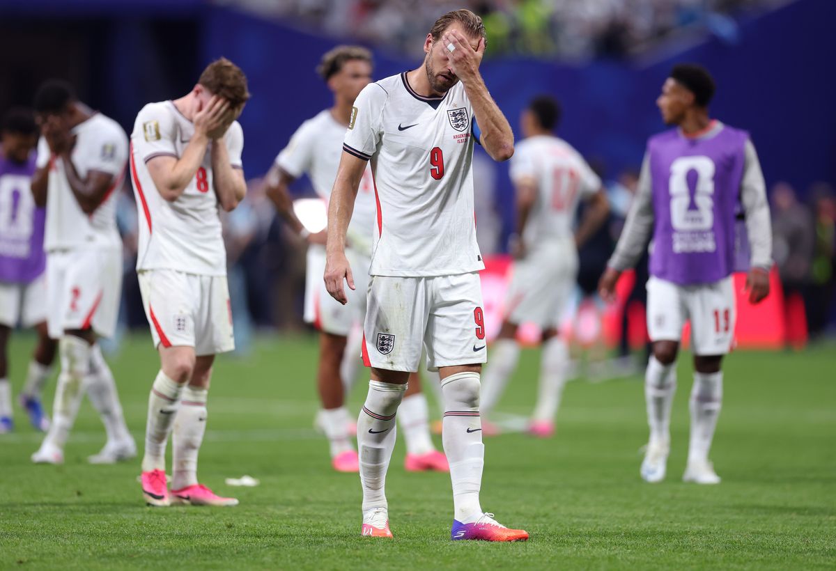 ATLANTA, GEORGIA - JULY 15:  Harry Kane #9 of England looks dejected after the FIFA World Cup 2026 Semi Final match between England and Argentina at Atlanta Stadium on July 15, 2026 in Atlanta, Georgia. (Photo by Julian Finney - FIFA/FIFA via Getty Images)