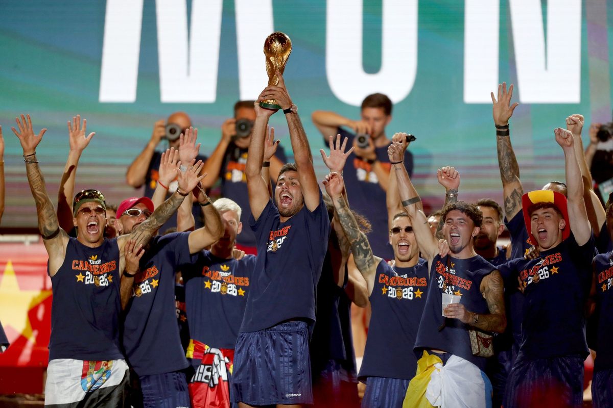 Spain celebrate their World Cup win with fans in Madrid