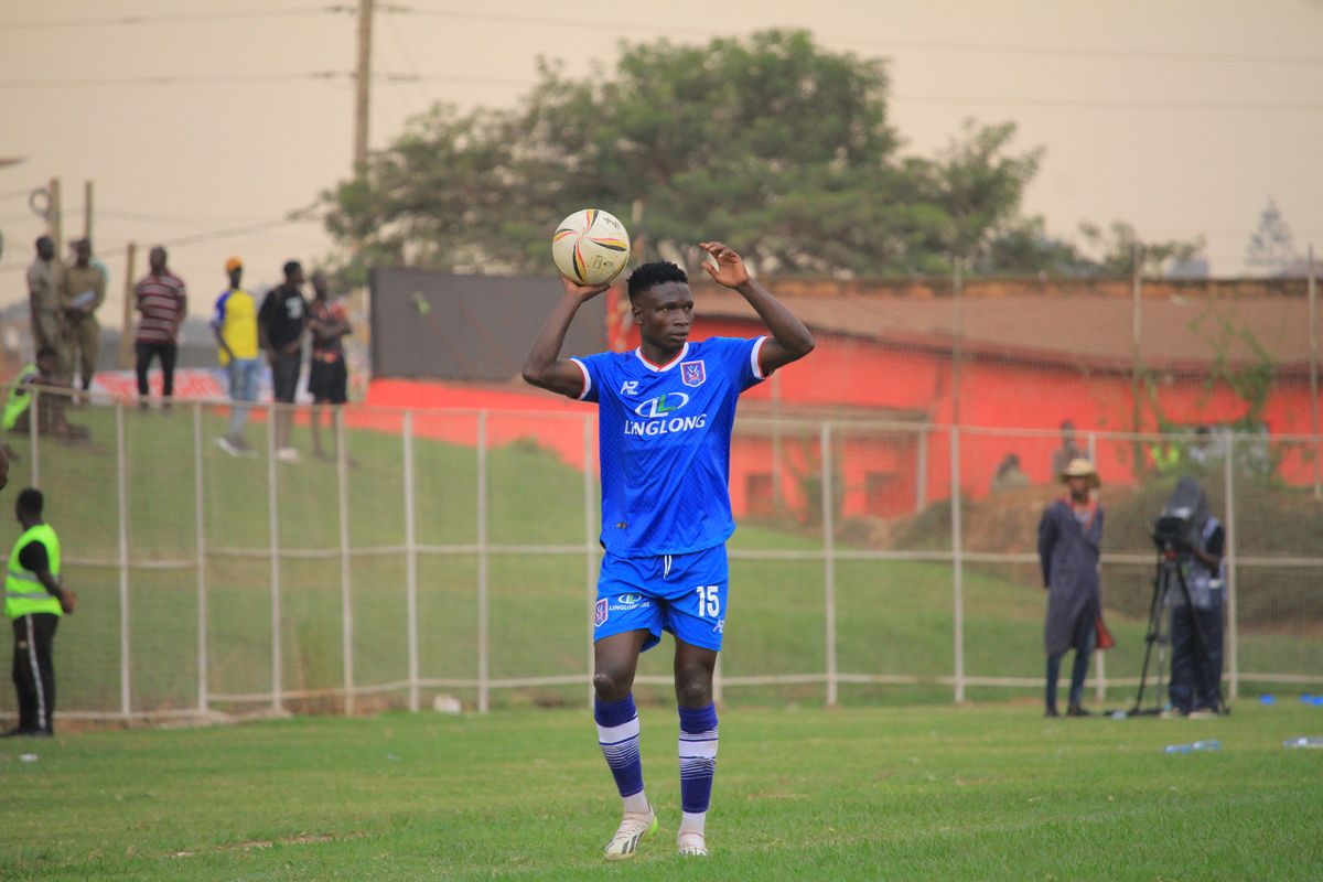 David Owori taking a throw