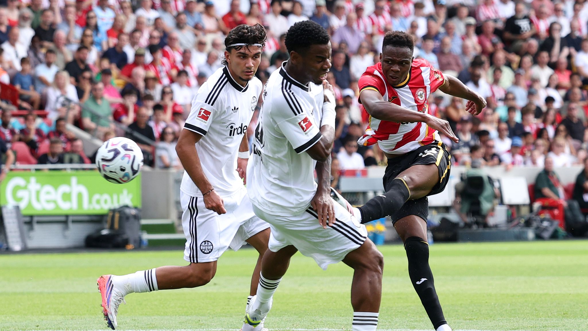 Sangare scored this goal from distance in Brentford's 7-0 win over Eintracht Frankfurt