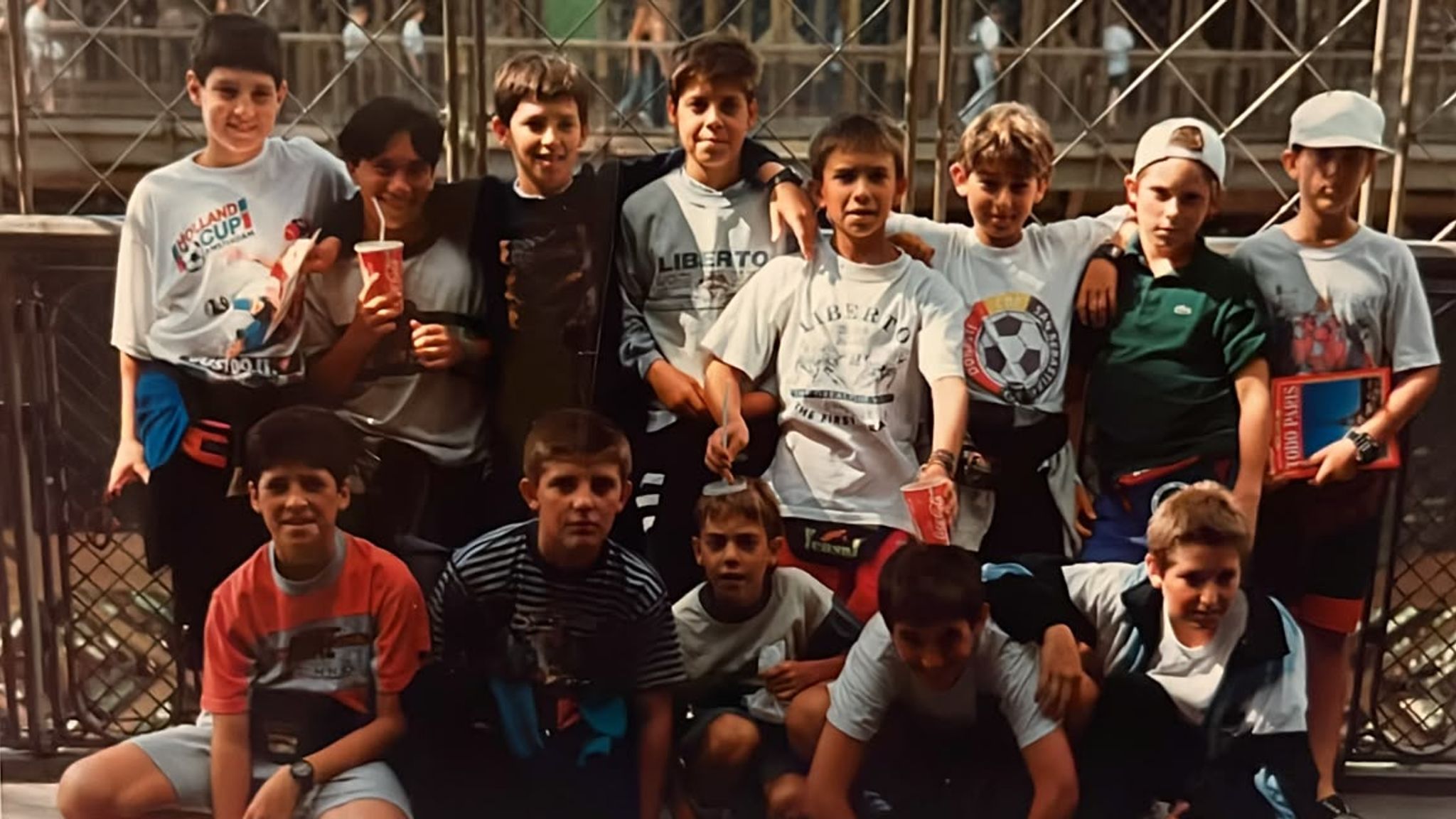 Andoni Iraola (third from right, top row) on an Antiguoko tour to France (Credit: Alvaro Parra)