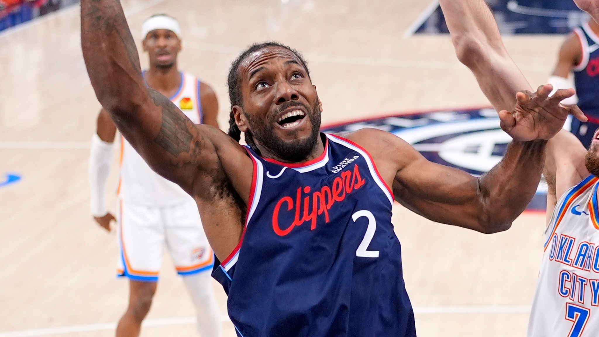 The Clippers agreed to trade Leonard back to the Toronto Raptors this summer