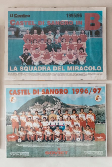 Old team photos in the living room of Angelo Petrarca, former assistant coach and fitness trainer of Castel di Sangro.