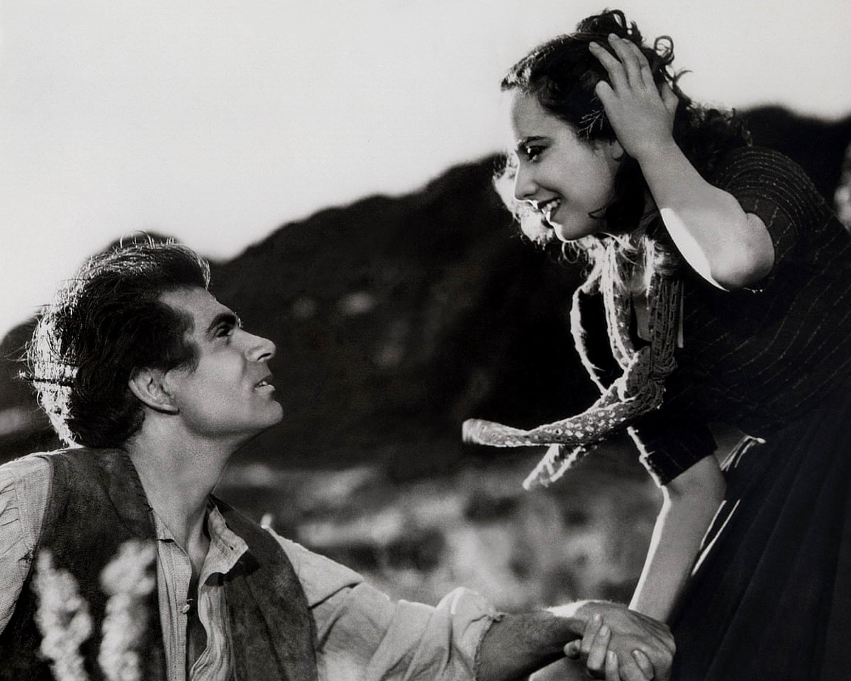 Laurence Olivier and Merle Oberon in the 1939 version of Wuthering Heights.