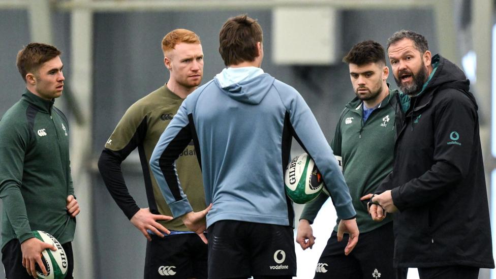 Jack Crowley, Ciaran Frawley, Sam Prendergast and Harry Byrne with Andy Farrell