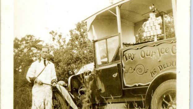 Ac yn ddiweddarach... fan hufen iâ swanc Conti