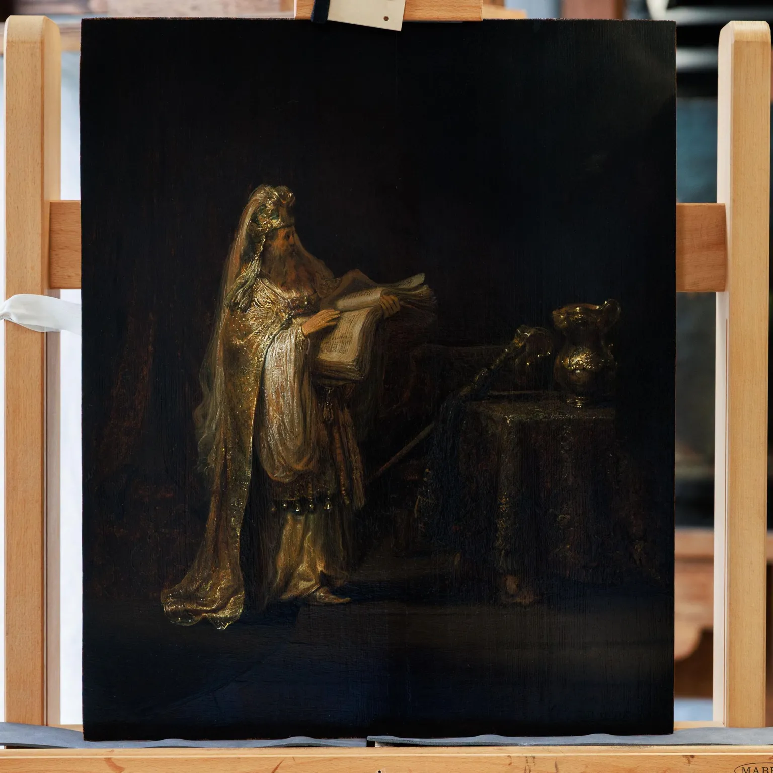 Kelly Schenk, Rijksmuseum Rembrandt’s Vision of Zacharias in the Temple (1633) on an easel