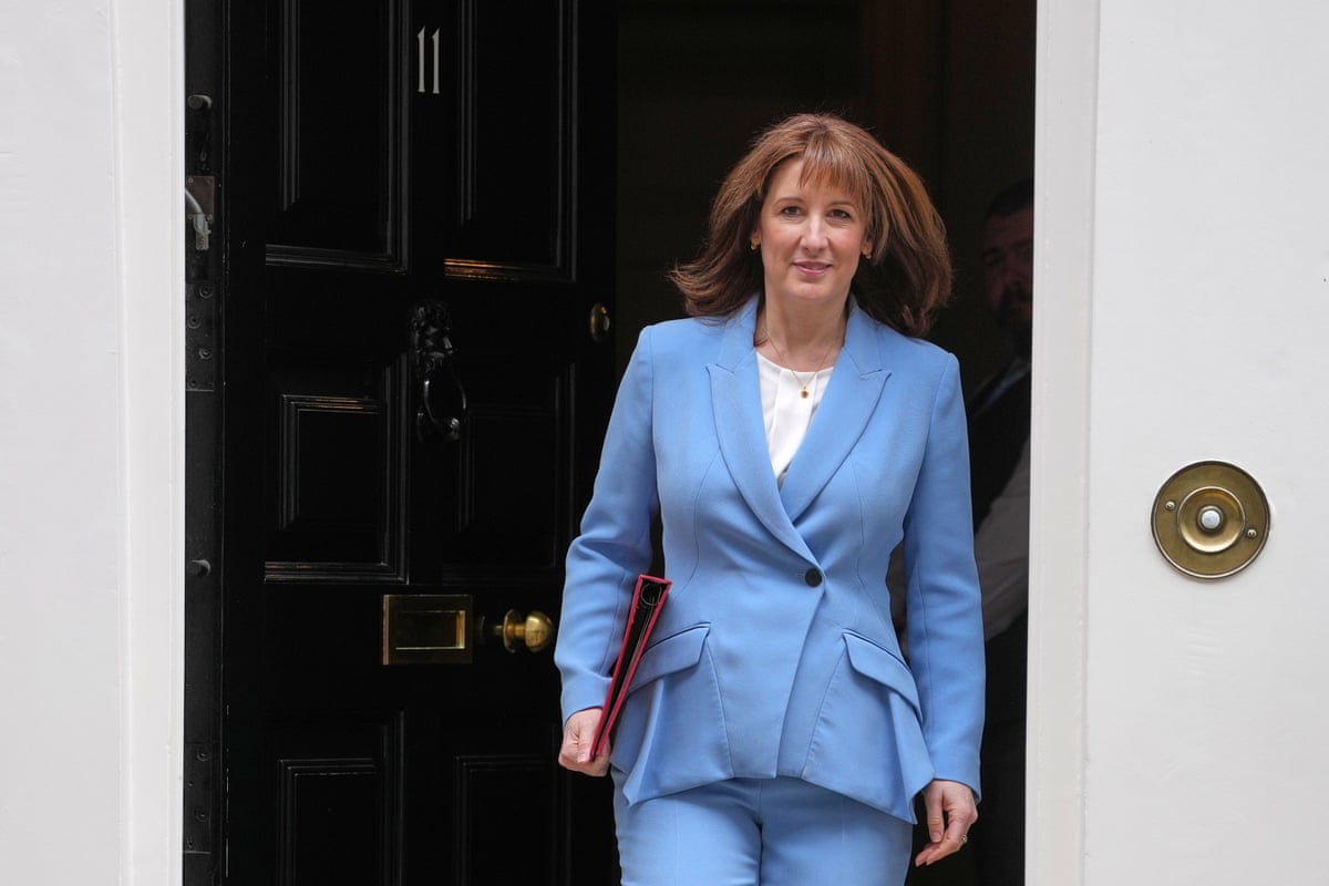 Britain's Chancellor of the Exchequer Rachel Reeves leaves 11 Downing Street to deliver the Spring Statement in London, Tuesday, March 3, 2026.(AP Photo/Kin Cheung)