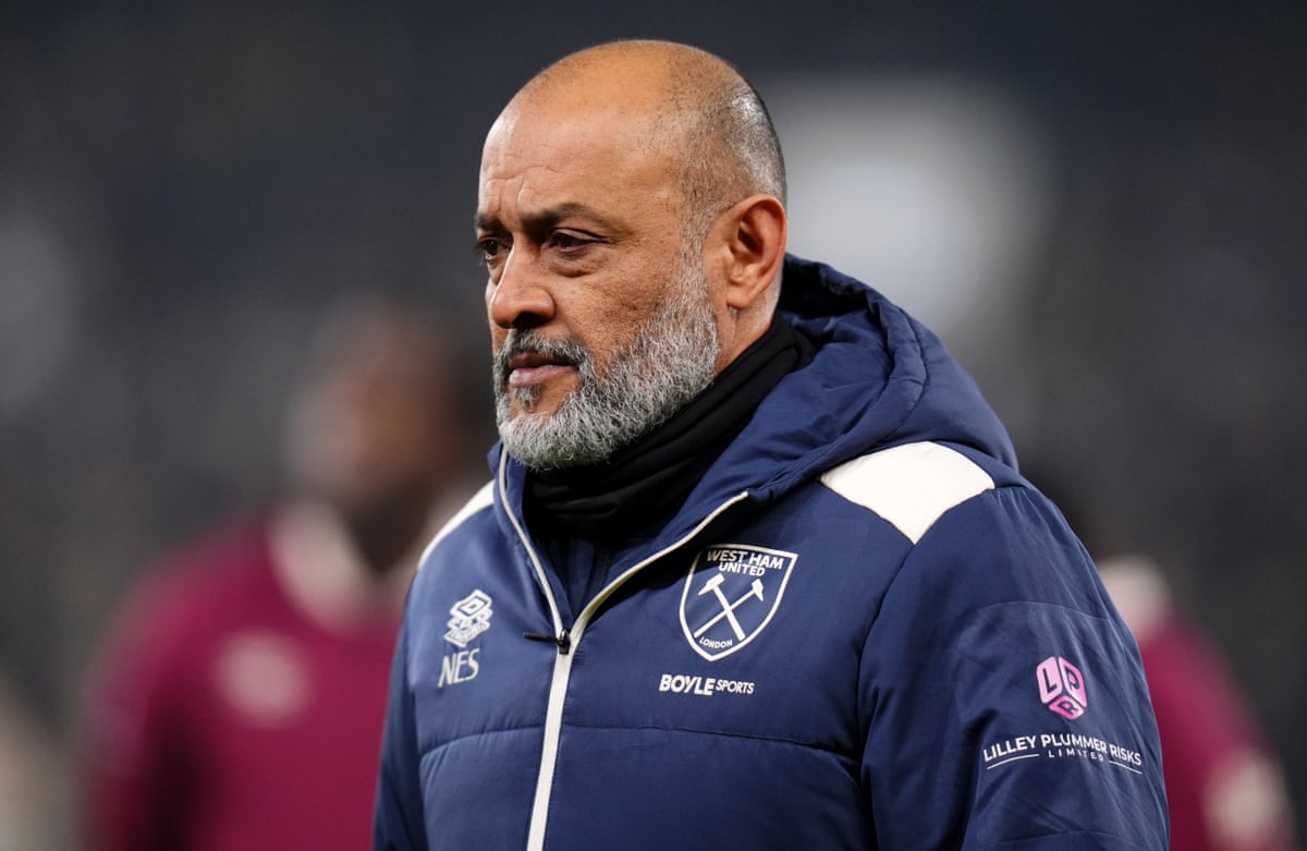 Nuno Espirito Santo wants more input from referees to help sort out set-piece shenanigans.