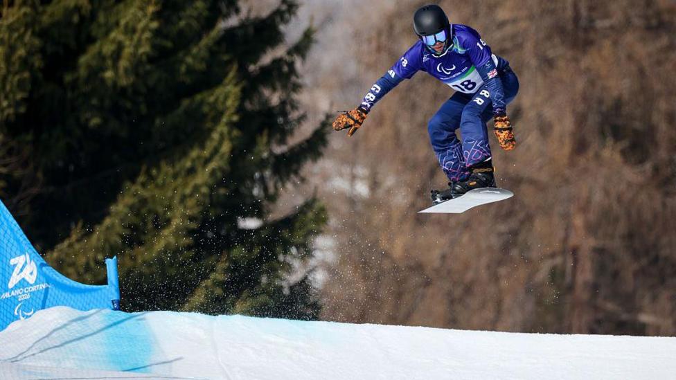 Davy Zyw in action at the Winter Paralympics