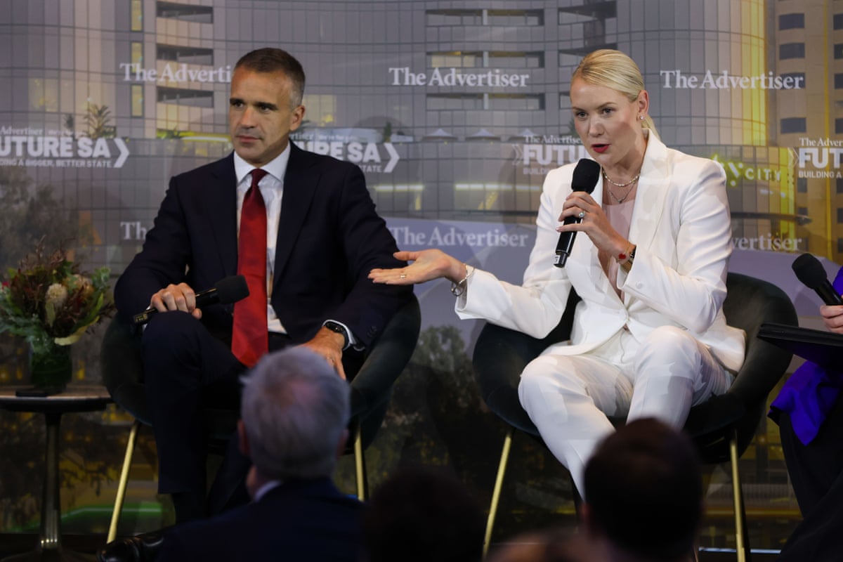 South Australian premier Peter Malinauskas and opposition leader Ashton Hurn during a leaders’ debate in Adelaide on 20 February.