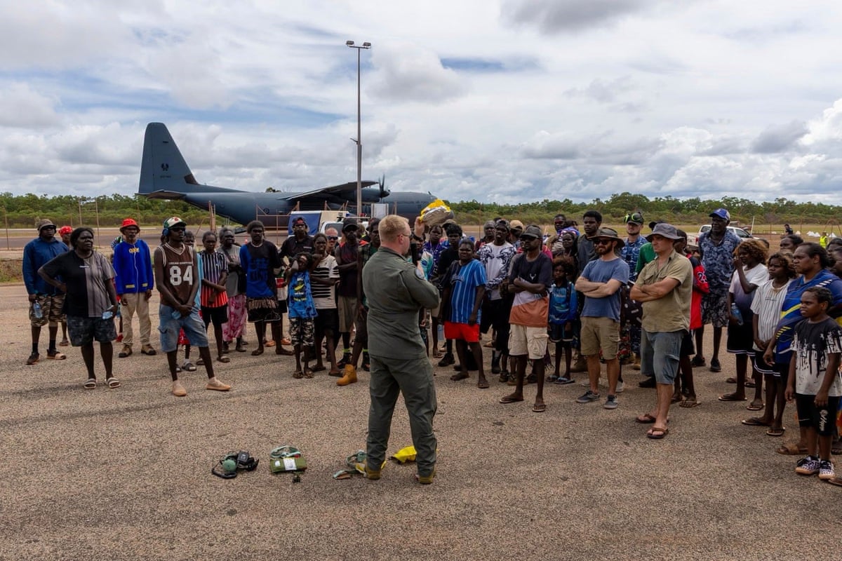 Numbulwar residents were evacuated to Darwin as Tropical Cyclone Narelle heads towards the small community.