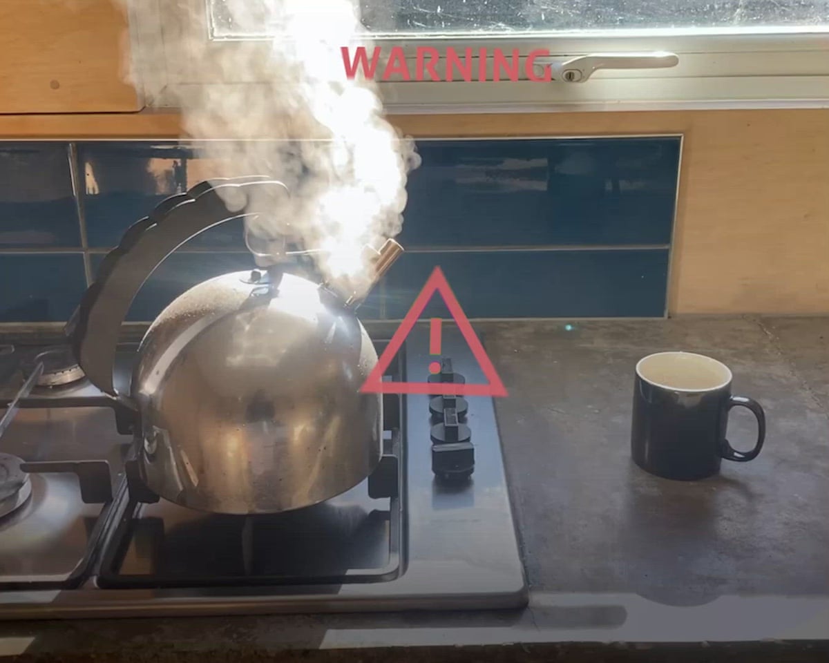 CrossSense glasses alert to boiling kettle – video loop