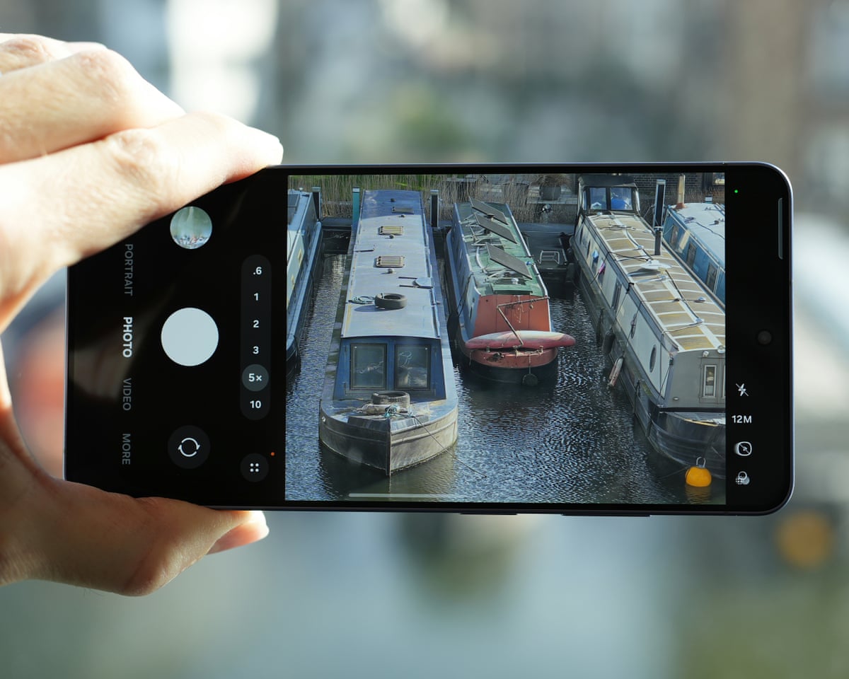 The Samsung camera app on a Galaxy S26 Ultra.