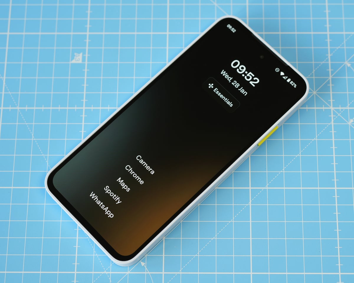 The Fairphone Moments interface on the Fairphone 6.