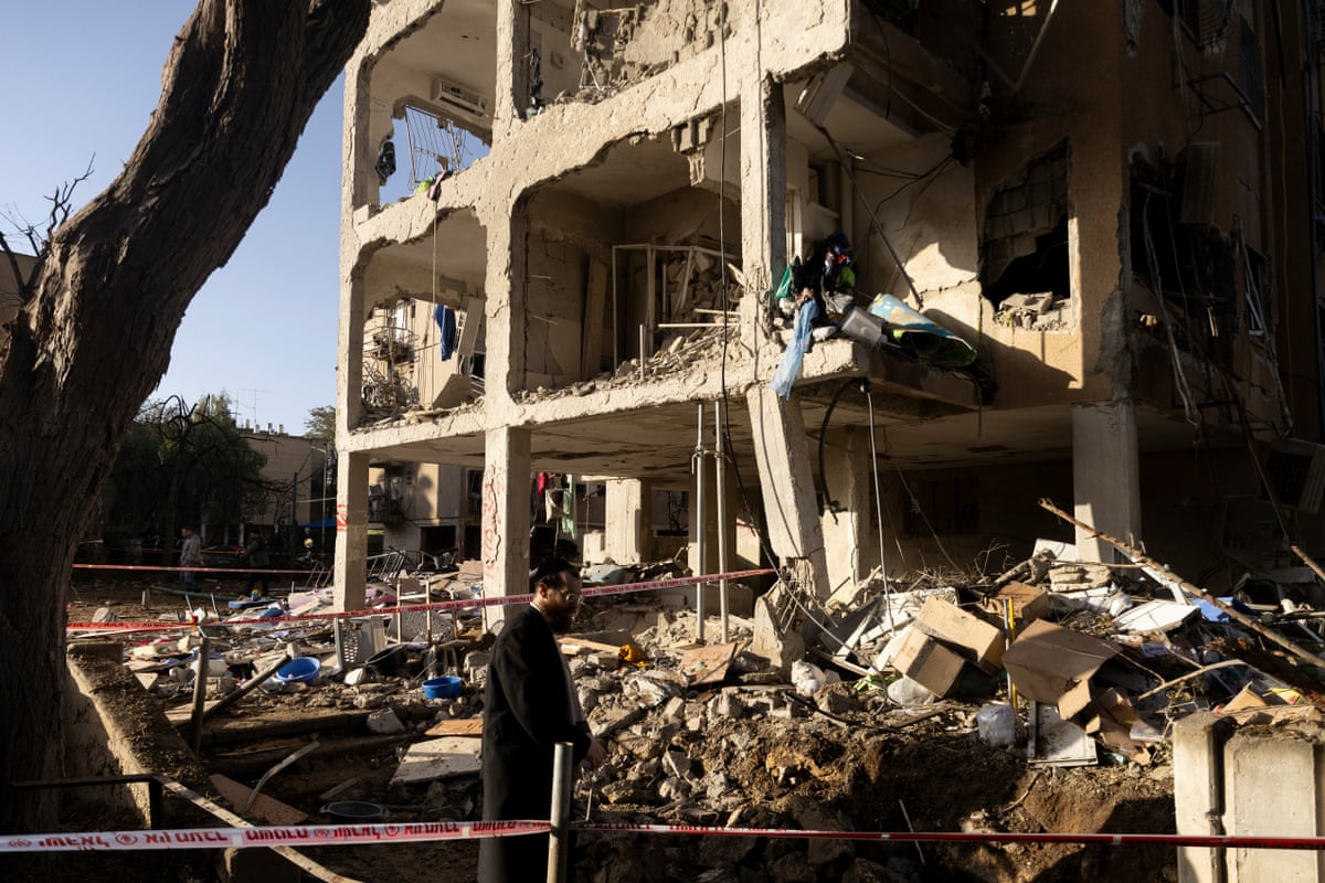 Bomb damage in Arad, Israel