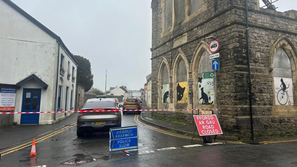 Heol Fair / Lady Street ar gau