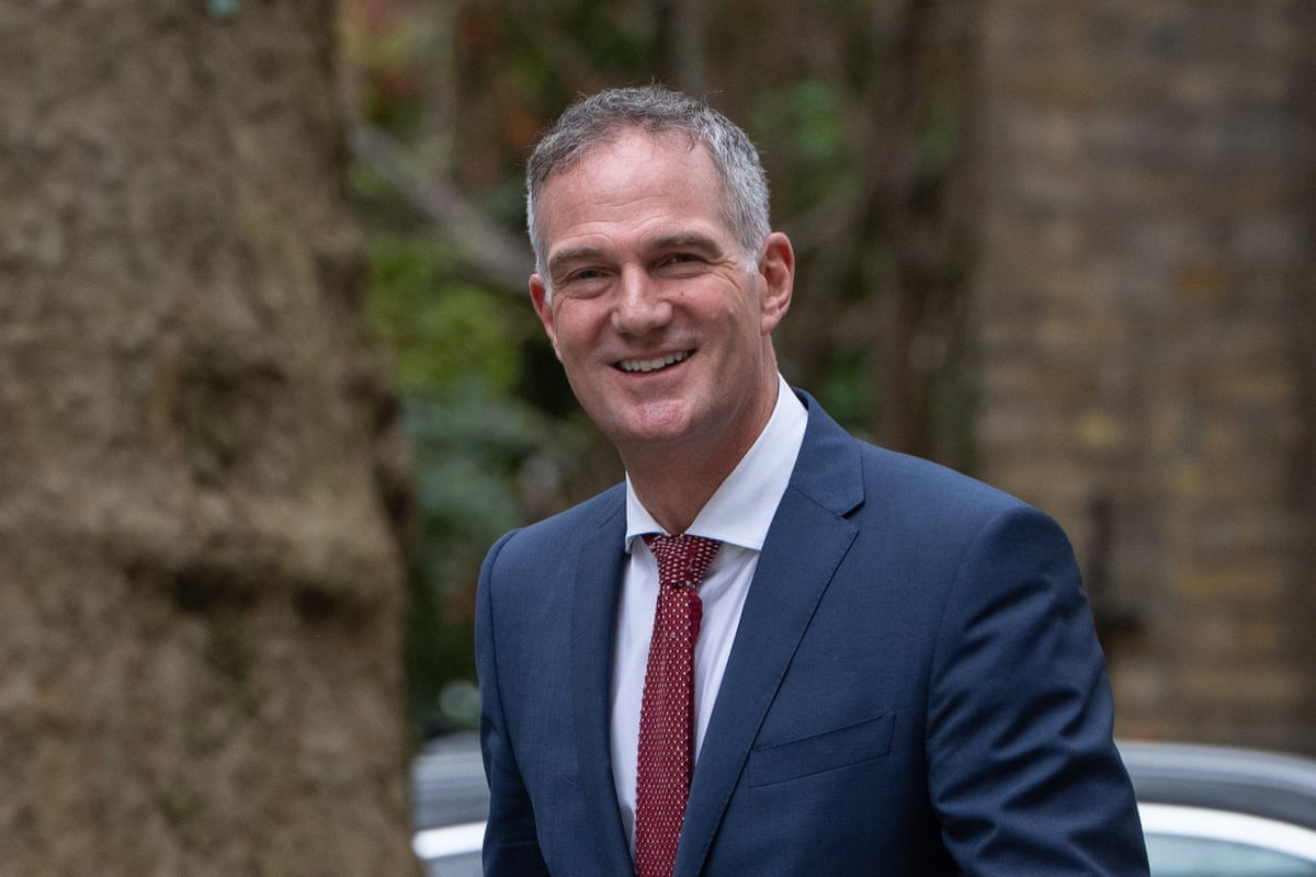Business and trade secretary Peter Kyle, arrives at Downing Street ahead of a Cabinet meeting, on 24 March.