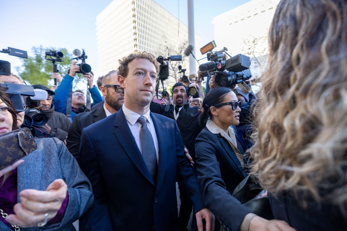 Meta’s chief executive, Mark Zuckerberg, arrives at the Los Angeles superior court