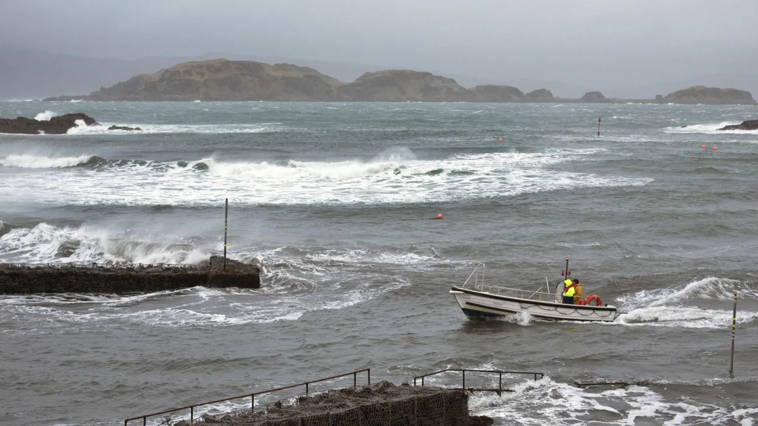  Choppy seas under a grey sky at Easedale in Argyll in January 2014.