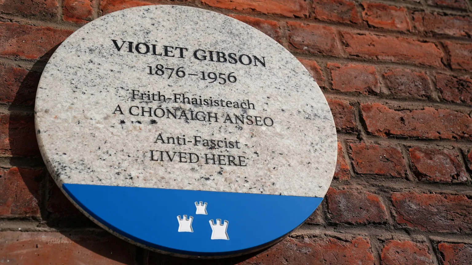  A plaque in Dublin commemorating the life of Violet Gibson