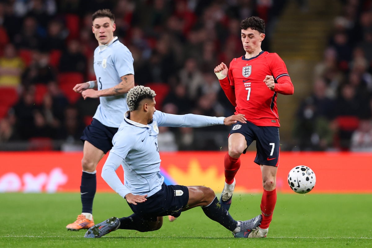 Phil Foden and Ronald Araujo.