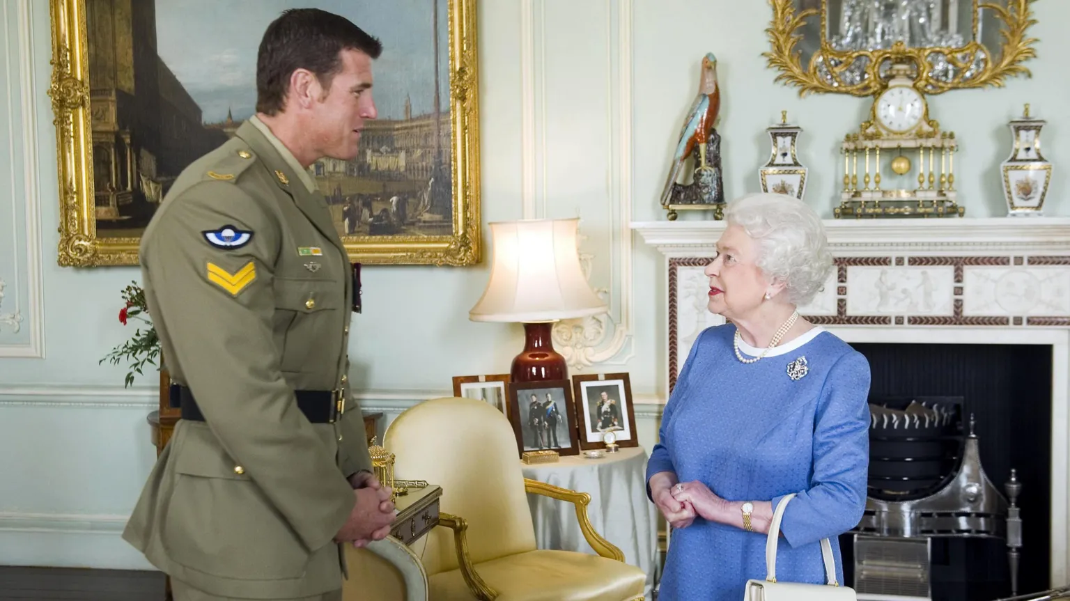  Ben Roberts-Smith meeting the late Queen Elizabeth II at Buckingham Palace in 2011