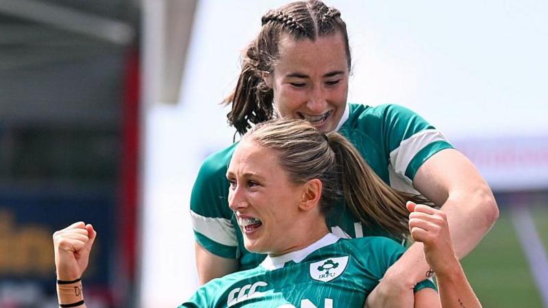 Anna McGann and Eve Higgins