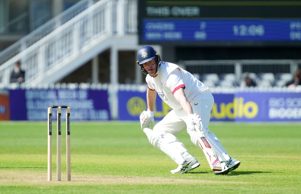 Keaton Jennings guided Lancashire to victory against Gloucestershire.