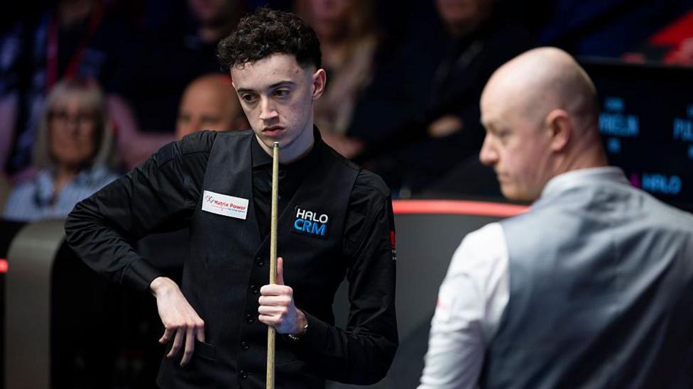 Liam Pullen and Chris Wakelin in action at the World Snooker Championship