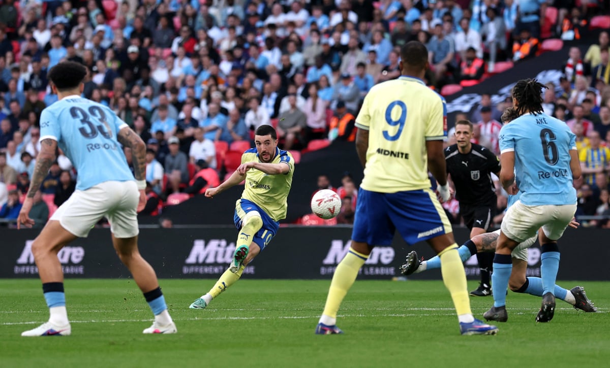 Southampton’s Finn Azaz unleashes a curler from distance to open the scoring.