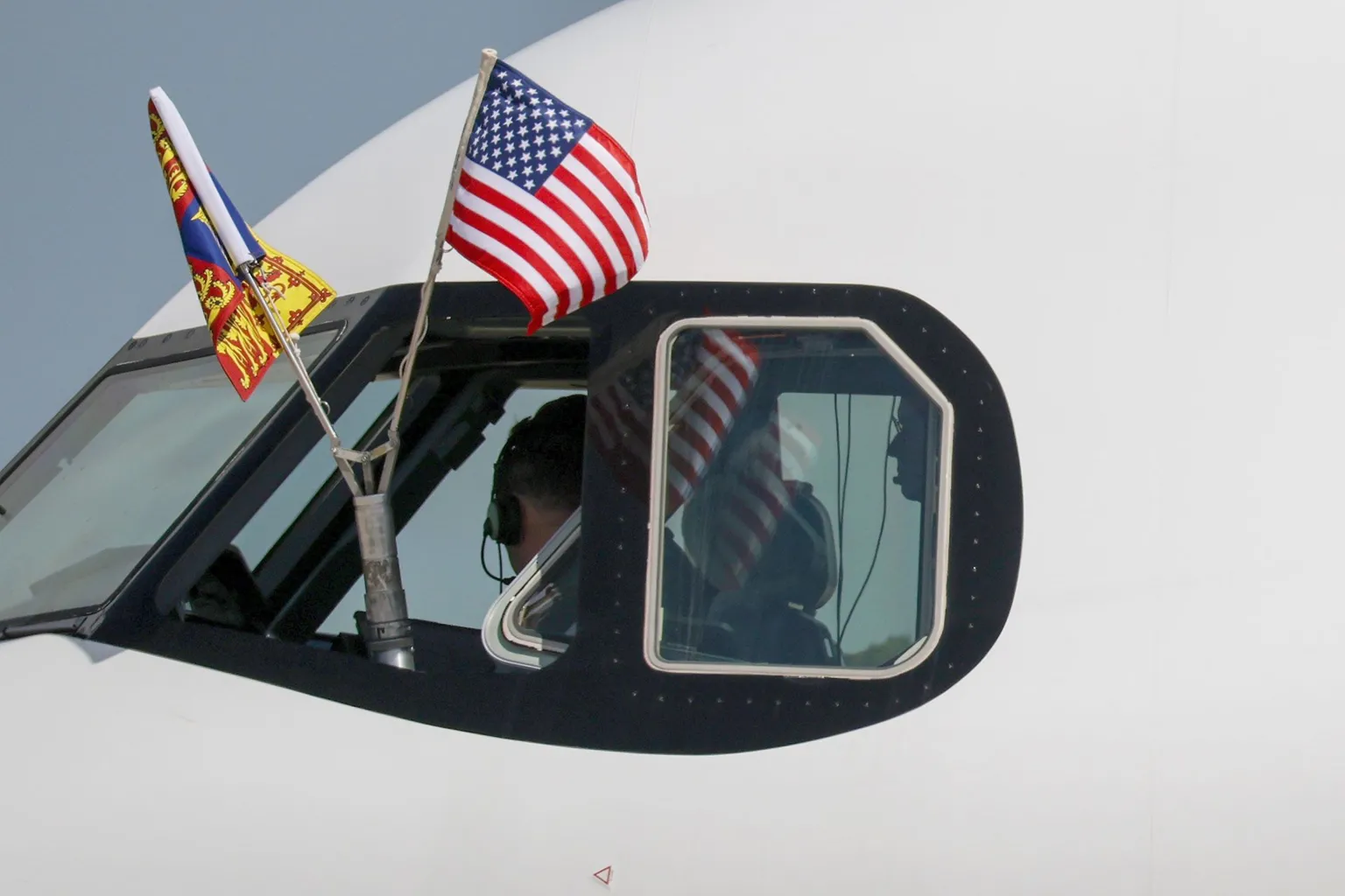  A plane carrying King Charles III and Queen Camila taxis on day one of their State Visit to the United States, on April 27, 2026 at Joint Base Andrews, Maryland.