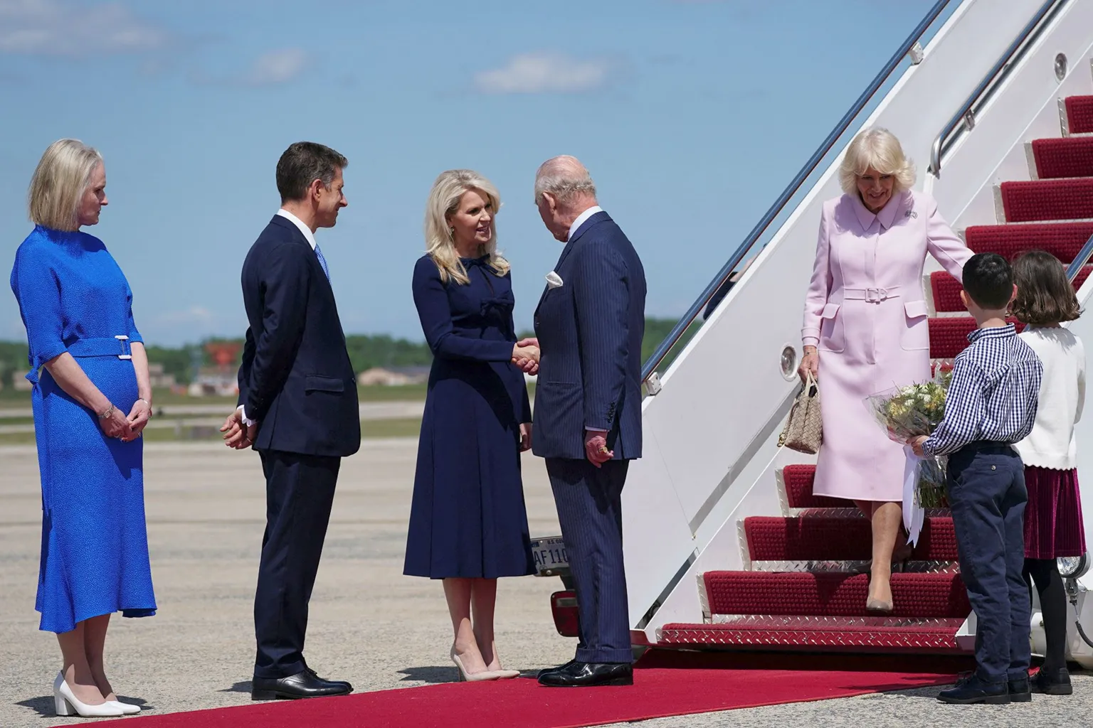  Britain's King Charles is welcomed by Chief of Protocol of the United States, Ambassador Monica Crowley, as he arrived with Queen Camilla for a state visit to the United States at Joint Base Andrews, Maryland, U.S., April 27, 2026.