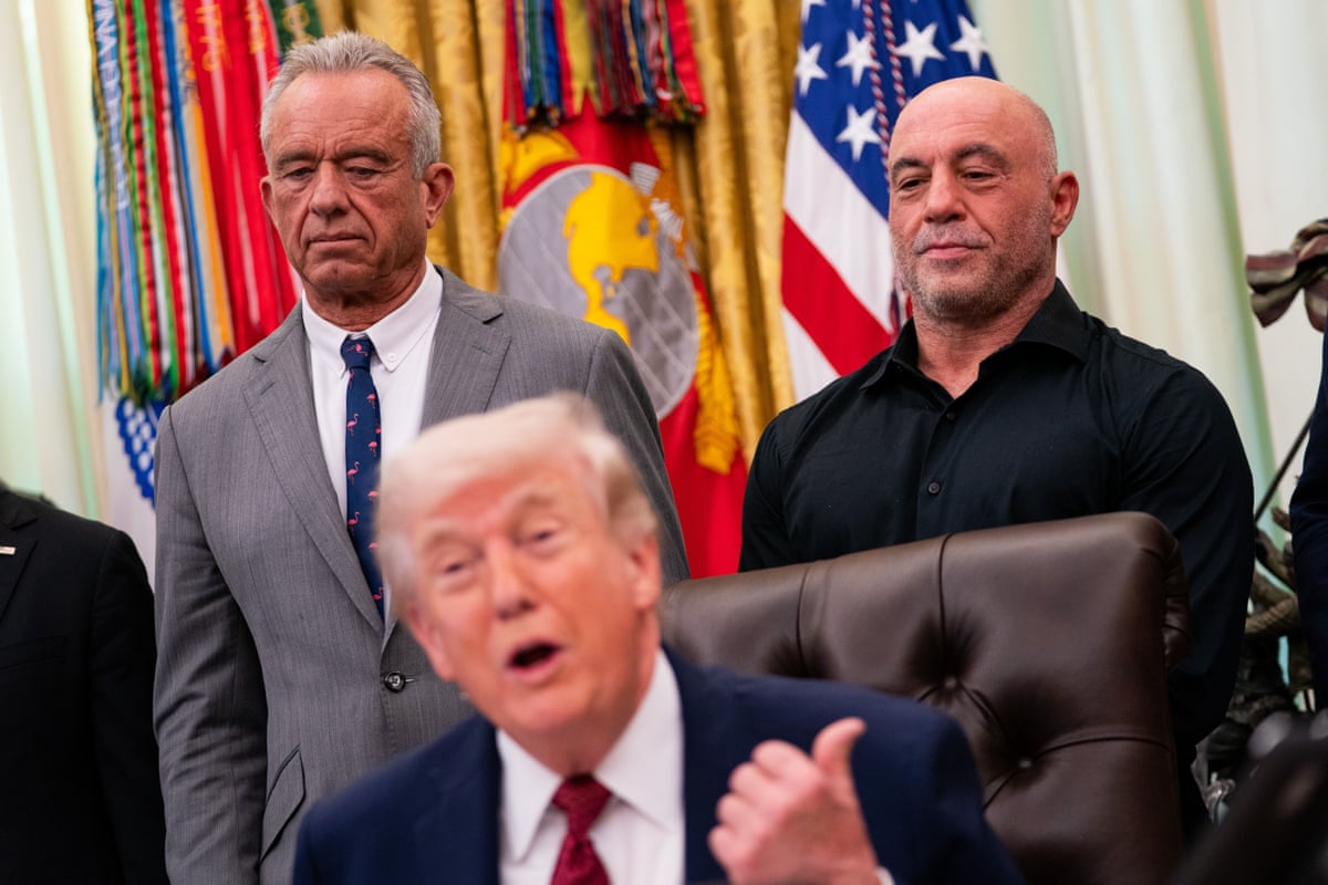 Robert F Kennedy Jr, Donald Trump and Joe Rogan at an executive order signing regarding psychedelics in the White House, 18 April 2026.