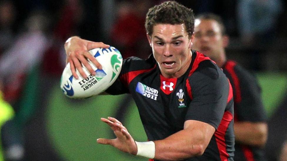 George North evades a Namibian tackle at the 2022 Rugby World Cup