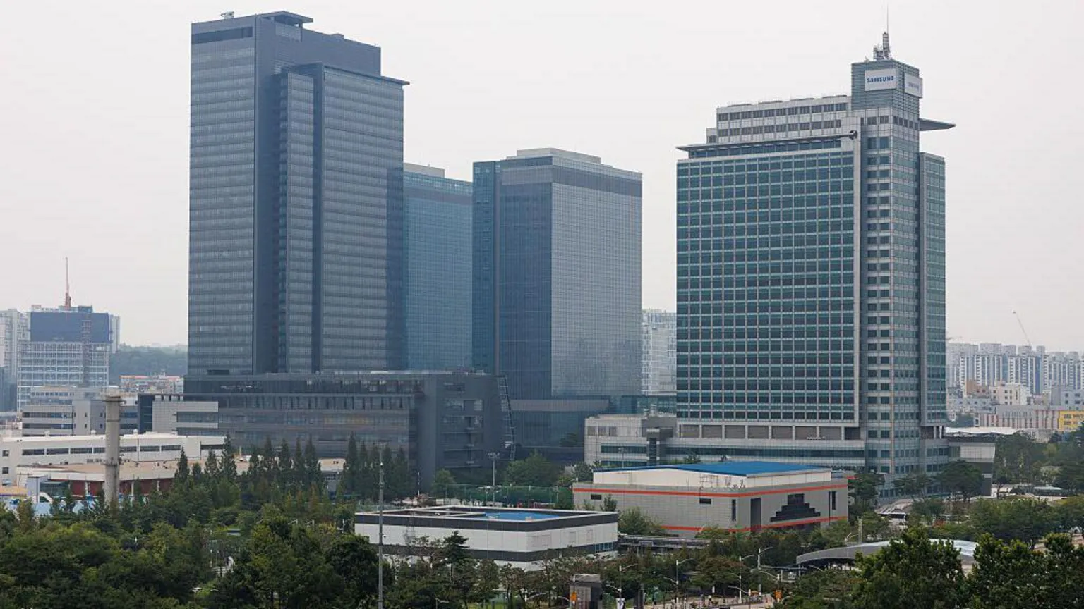 Bloomberg via The Samsung Electronics Co. headquarters buildings in Suwon, South Korea, on Wednesday, 16 July, 2025. 