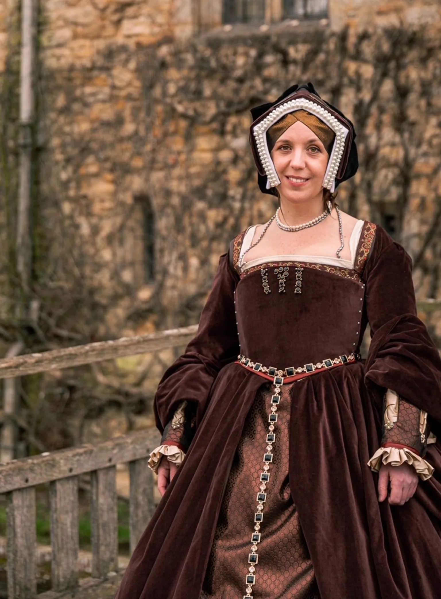 Karen Davies Modern-day photo of a woman in full Tudor dress 