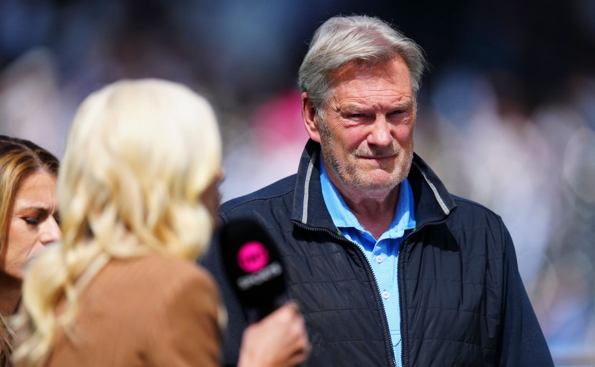 Glenn Hoddle: Spurs must be ‘strong and bold’.