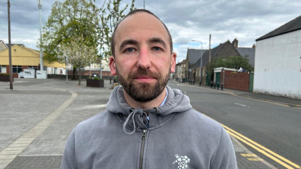 Owen Derbyshire, prif weithredwr Cadwch Gymru'n Daclus