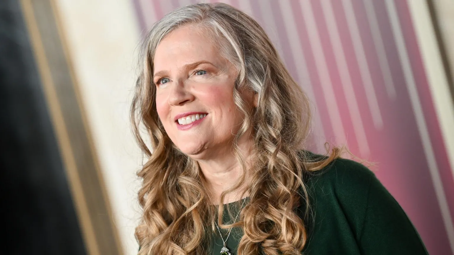  Suzanne Collins at the premiere of 