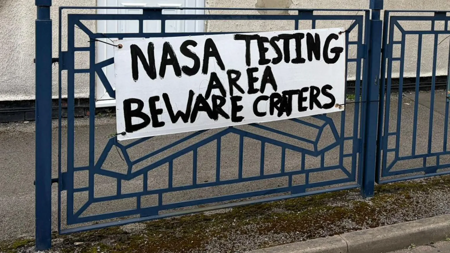 Signs have appeared in Netherfield. Funny signs next to each other.
