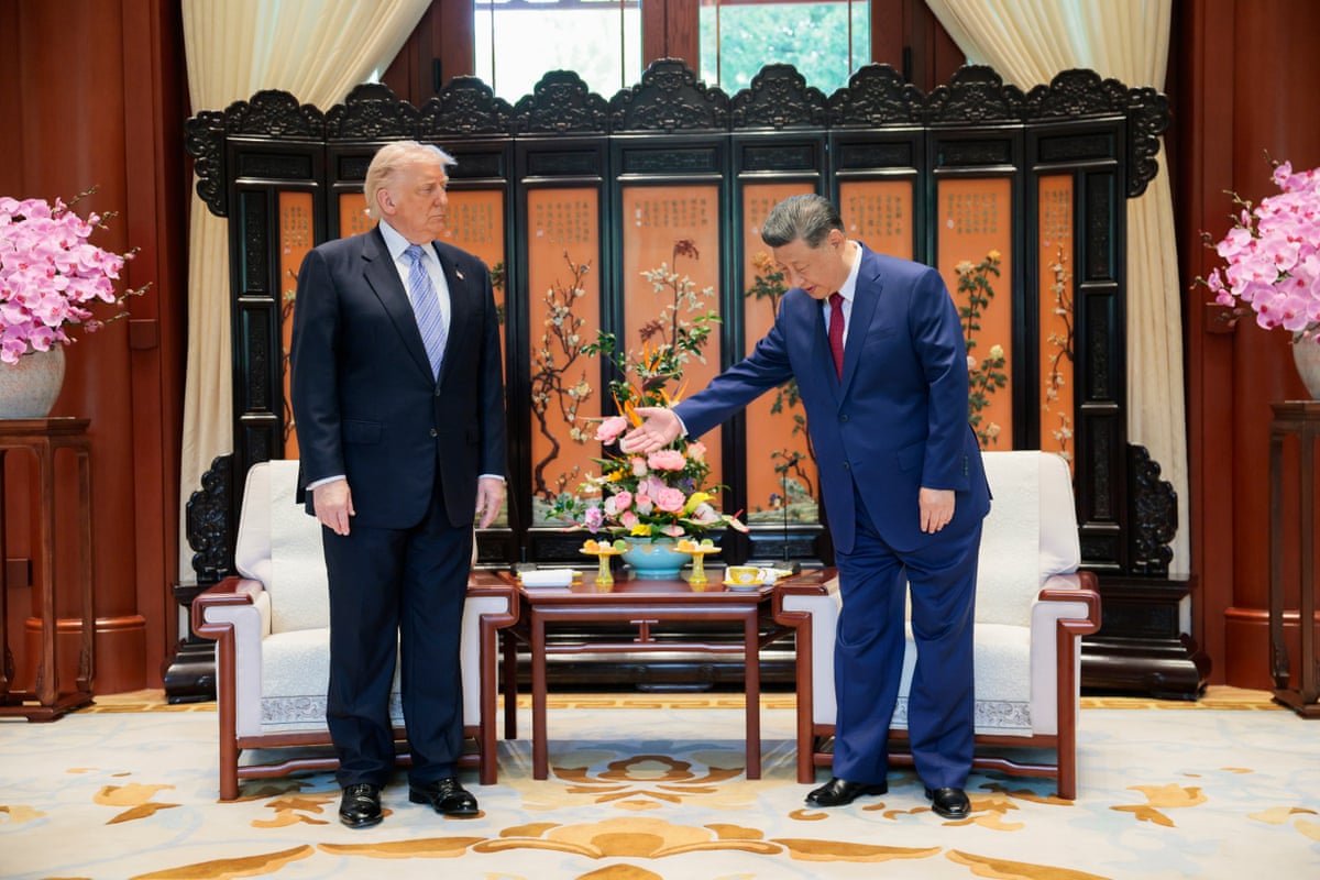 Trump and Xi after visiting Zhongnanhai gardens