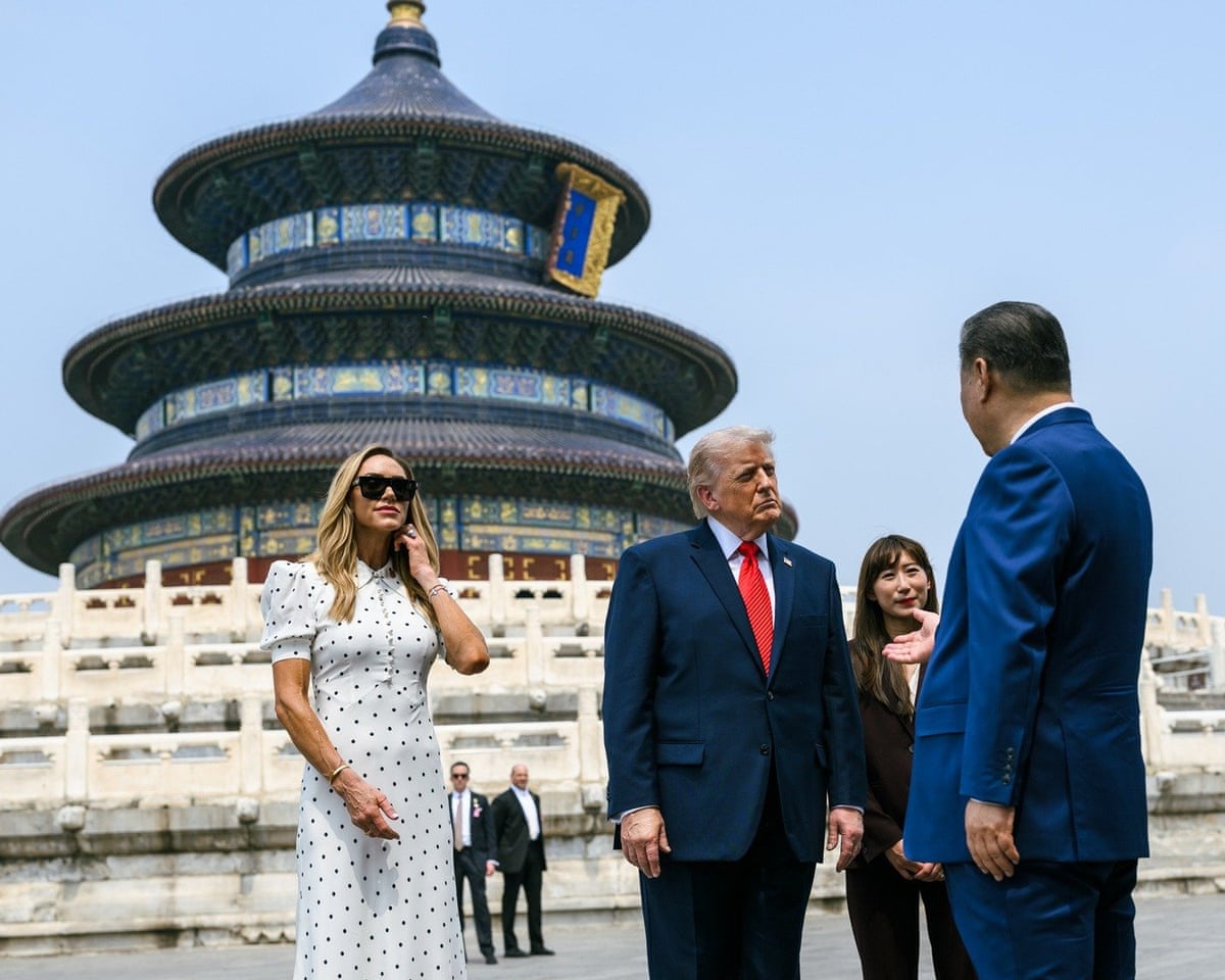 Donald Trump meets with the Chinese president, Xi Jinping, in Beijing