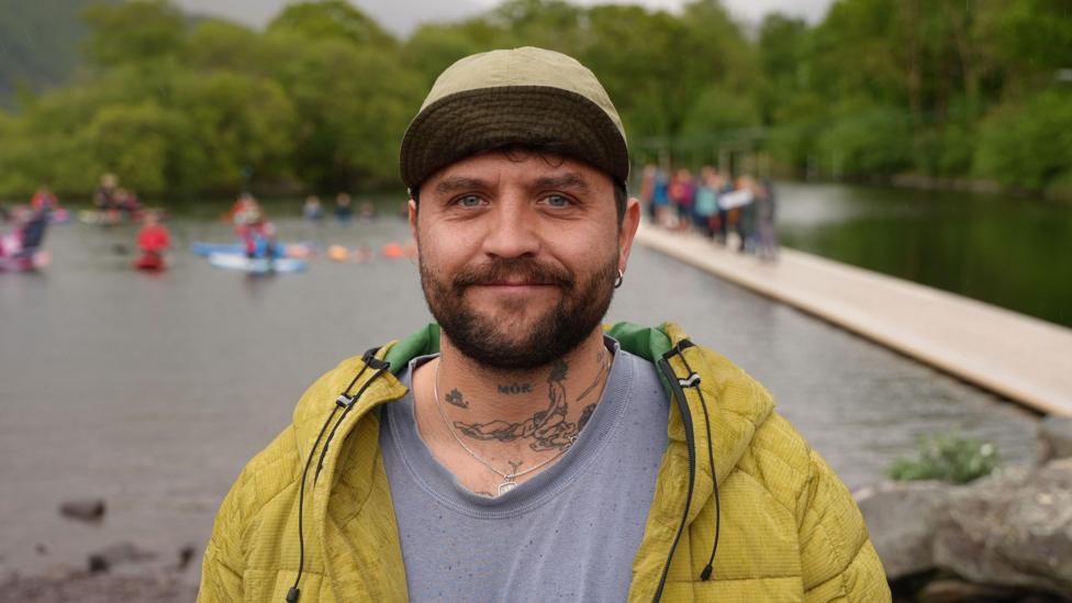 Tomos Barton o Fethesda