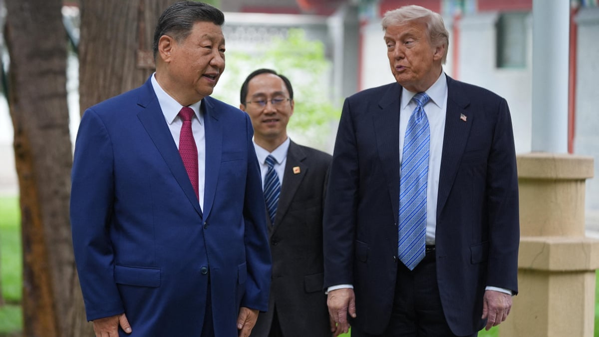 Trump asks if Xi brings other presidents to exclusive compound during private tour – video