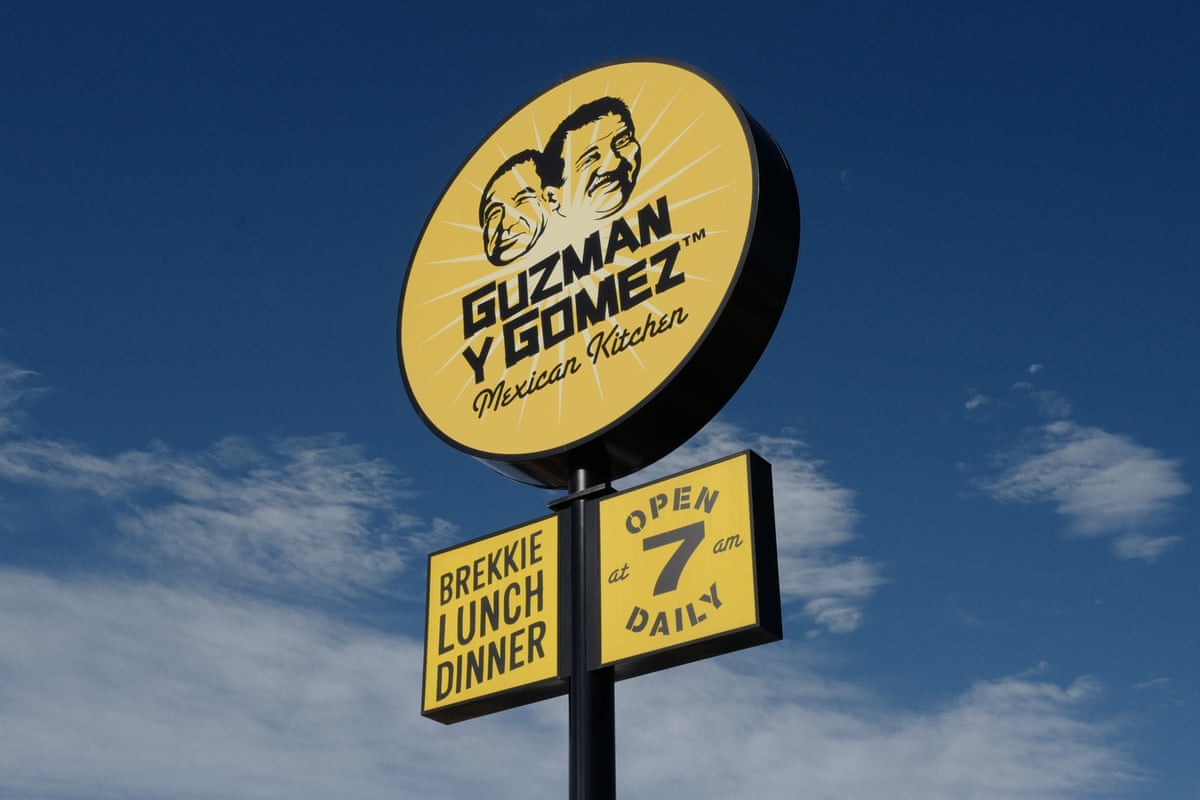 A Guzman y Gomez sign.