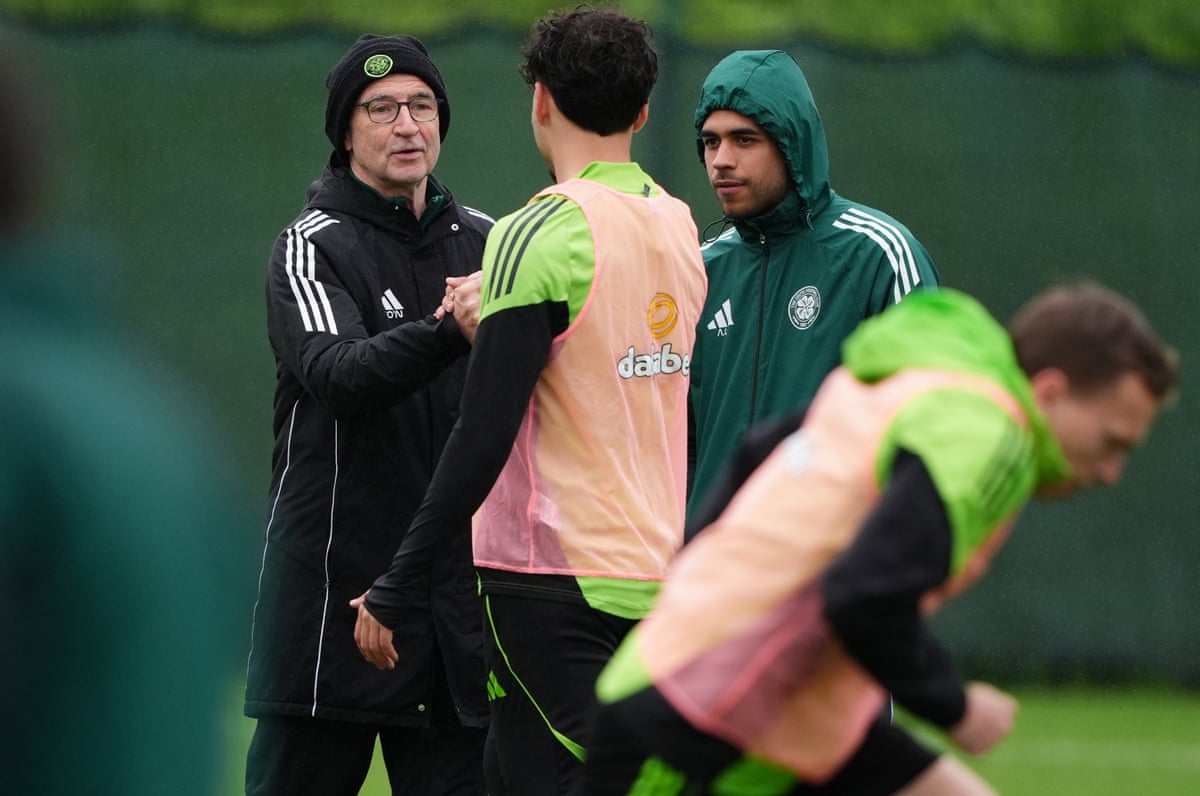 Celtic manager Martin O'Neill oversees a training session at his team’s Lennoxtown base.