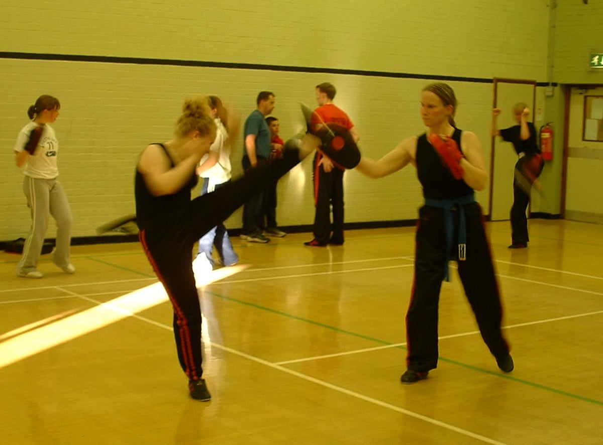 Lauren Potts practising kickboxing in the gym in 2004.
