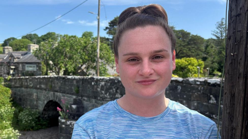Ceri Roberts yn Llanbedr